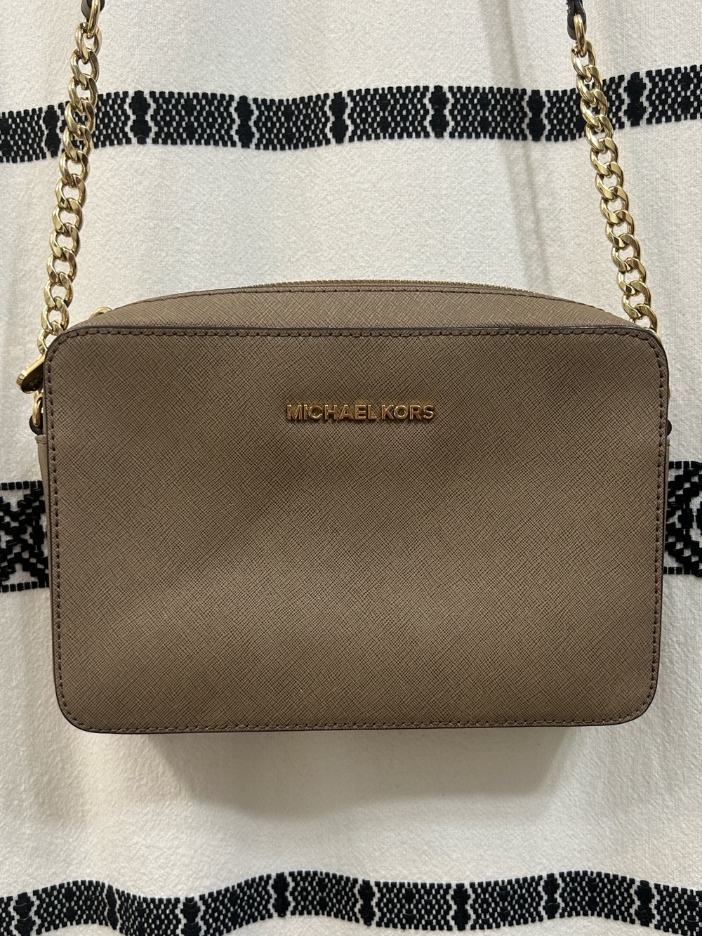 Michael Kors Jet Set Crossbody